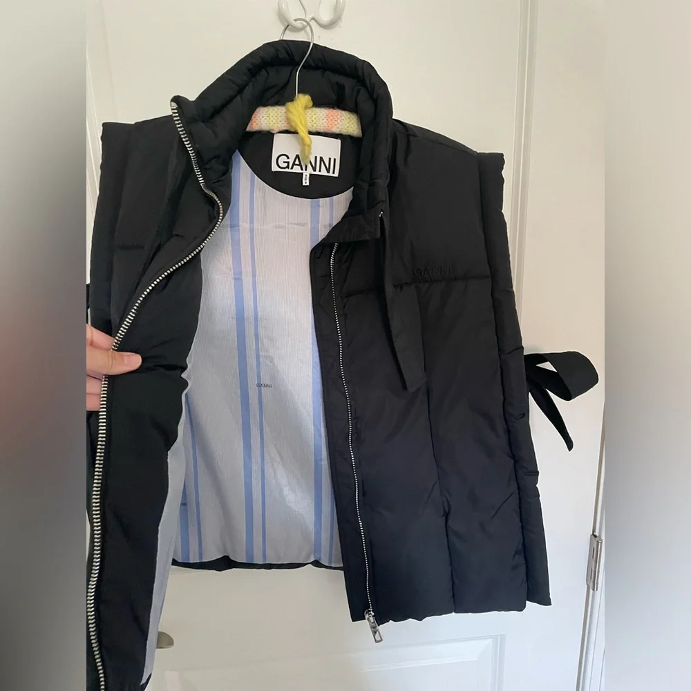 Ganni Tie Puffer Vest - Picture 9 of 16
